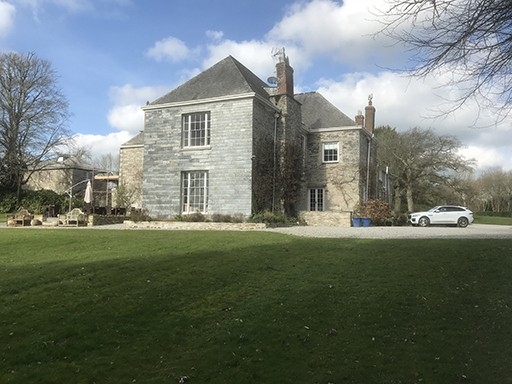 © Trewornan Manor