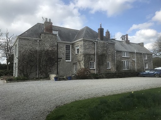 © Trewornan Manor