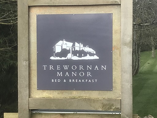 © Trewornan Manor